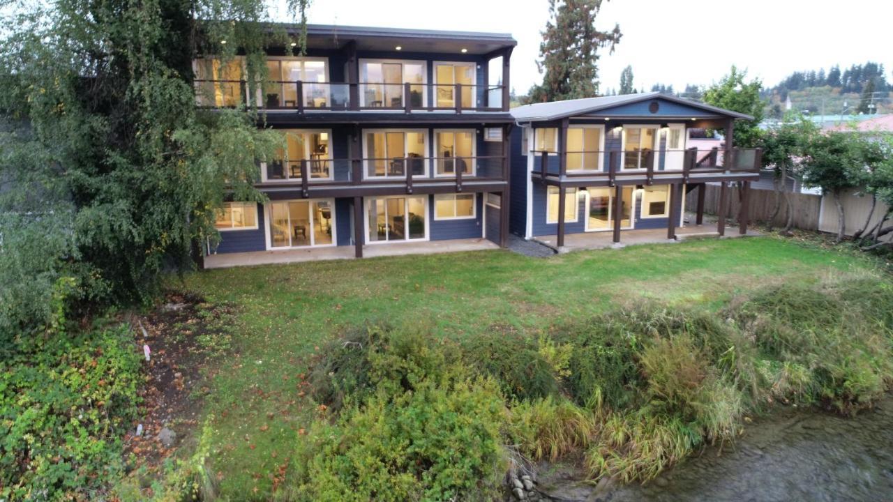 Chateau Riverside Кембъл Ривър Екстериор снимка